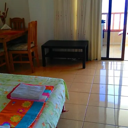Ocean View Over Cristianos, Playa Vistas Los Cristianos (Tenerife)